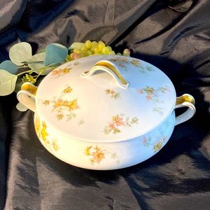 Haviland Autumn Leaves Soup Tureen.